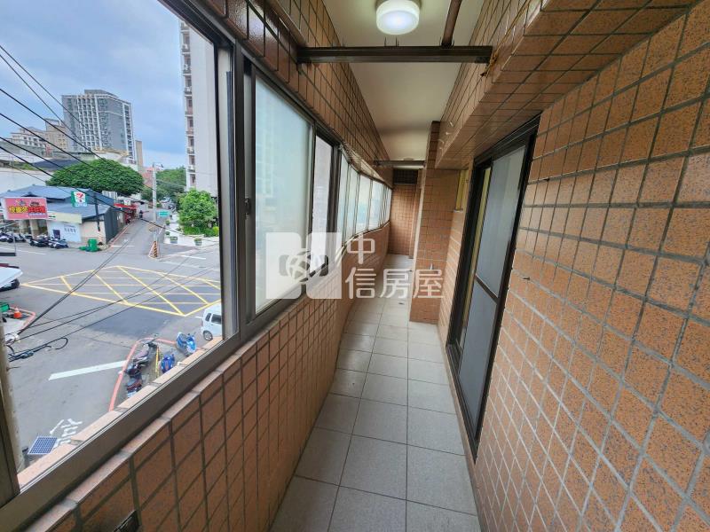 楊梅埔心萬大郵局三房+車位房屋室內格局與周邊環境