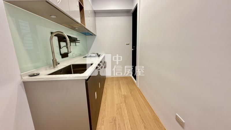 14期京祐雅正young兩房平車房屋室內格局與周邊環境