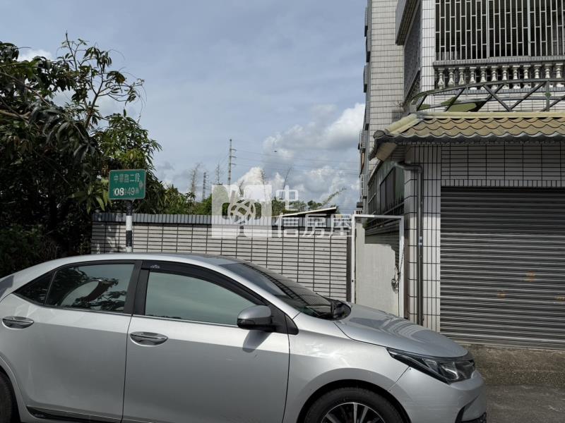 官田隆東段近省道建地房屋室內格局與周邊環境