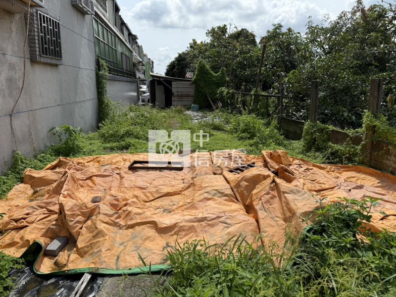 官田隆東段近省道建地房屋室內格局與周邊環境