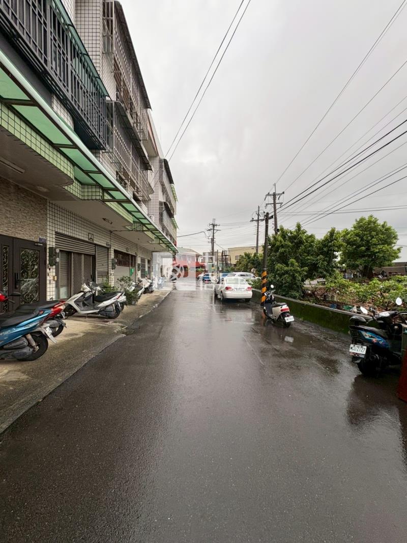 追分國小欠修理美透天房屋室內格局與周邊環境