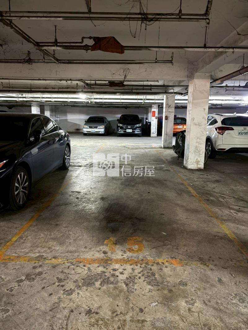 追分國小欠修理美透天房屋室內格局與周邊環境