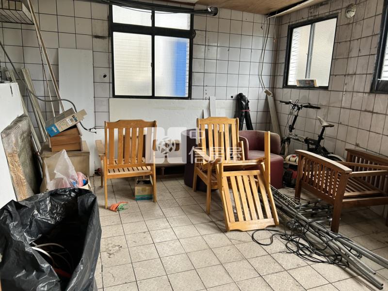 北津路金透天房屋室內格局與周邊環境