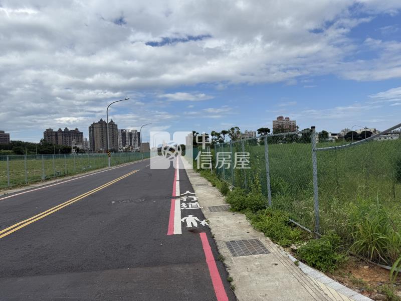 中壢體育園區建地房屋室內格局與周邊環境