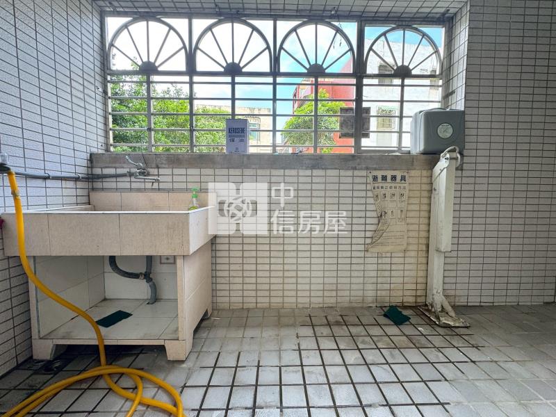 內壢車站陸光國宅大四房車房屋室內格局與周邊環境