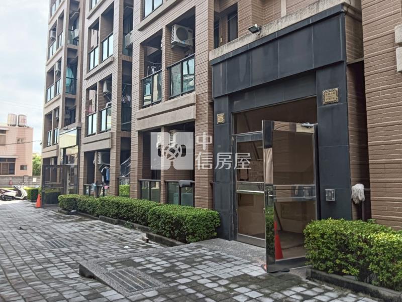 大村電梯輕屋齡公寓收租4套房房屋室內格局與周邊環境