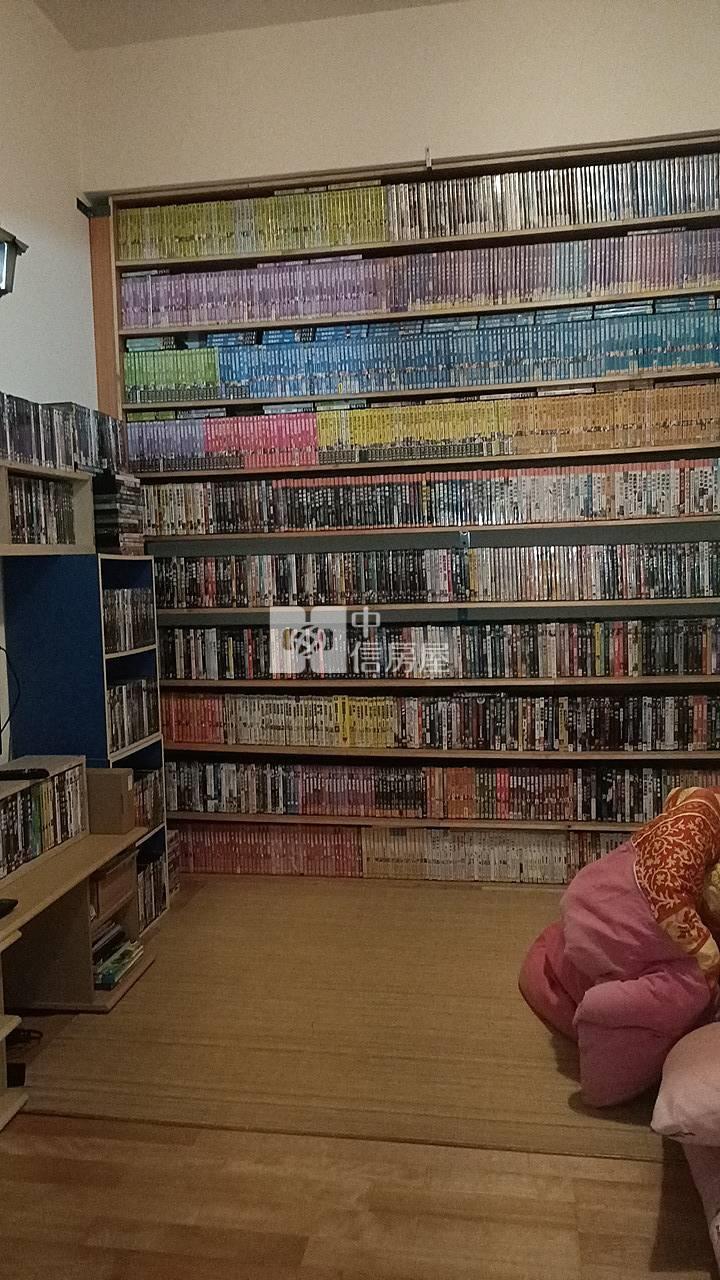澎湖.中華路大學眼鏡店住房屋室內格局與周邊環境