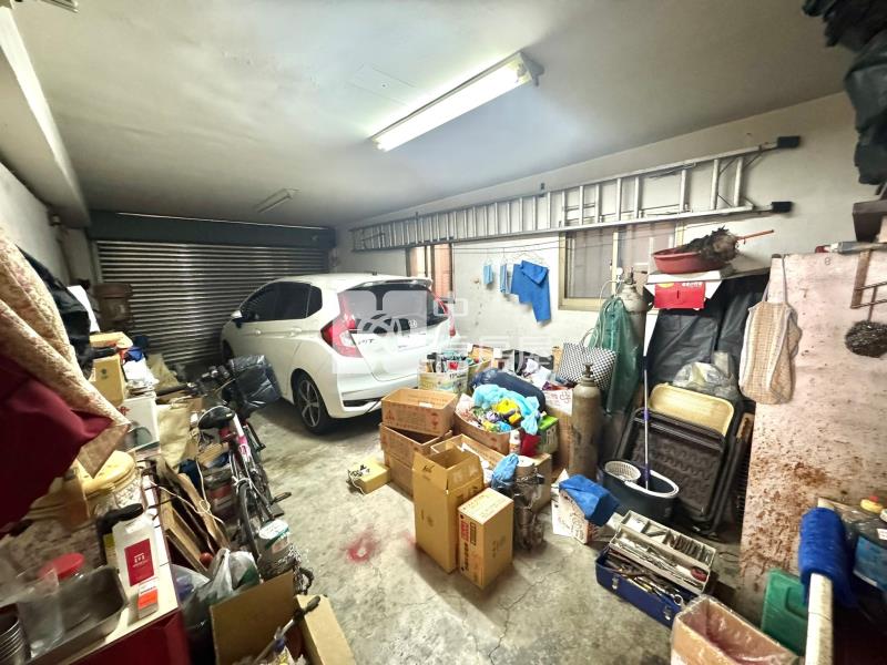 太平邊間挑高乙工廠住房屋室內格局與周邊環境