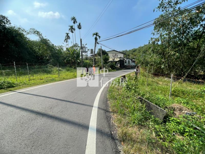 北屯晏山林旁漂亮平坦綠地A(前戶)房屋室內格局與周邊環境