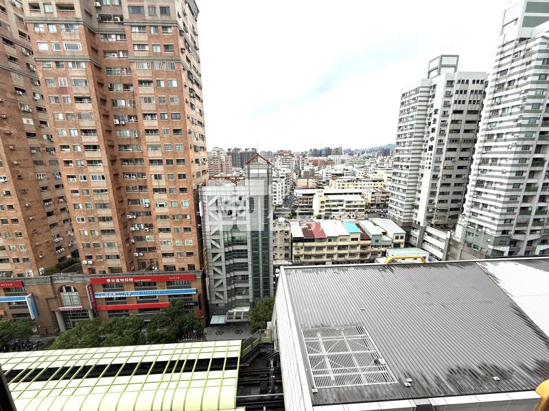 總統閣廈1房1廳視野大套房房屋室內格局與周邊環境