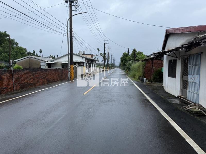 【專約】近萬巒豬腳街雙透天房屋室內格局與周邊環境