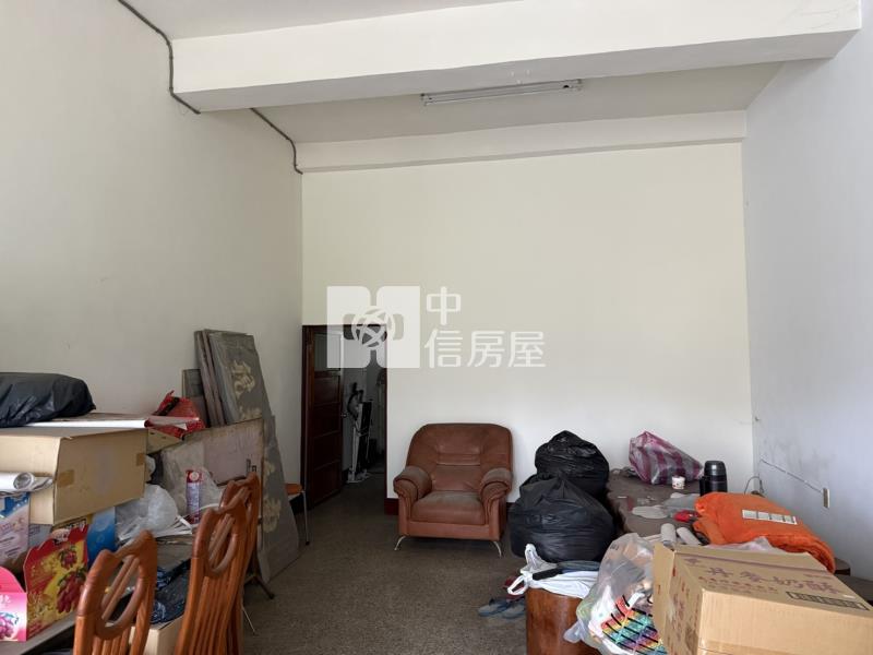【專約】近萬巒豬腳街雙透天房屋室內格局與周邊環境