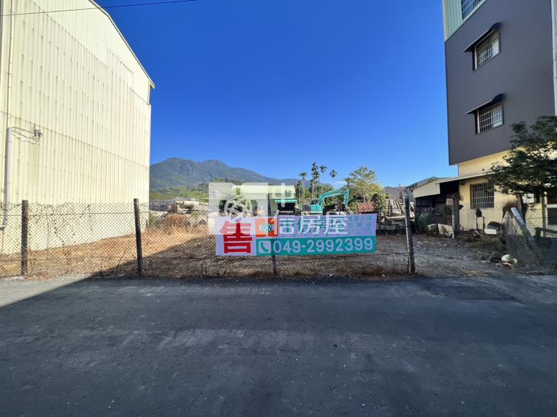 集集面寬都內建地房屋室內格局與周邊環境