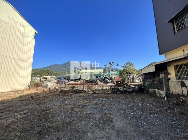 集集面寬都內建地房屋室內格局與周邊環境