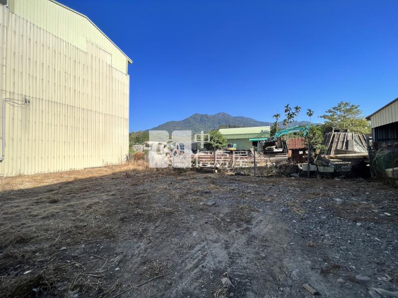 集集面寬都內建地房屋室內格局與周邊環境
