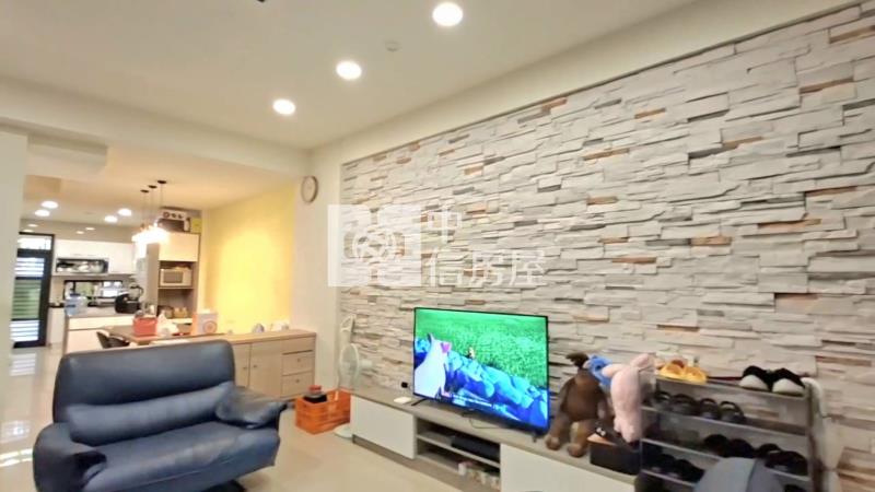 【安家】專任-內壢交流道近百坪鴻福大境邊間別墅房屋室內格局與周邊環境