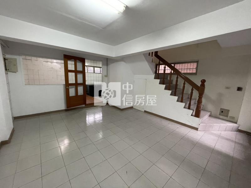 【安家】專任-沙鹿光田特區御璽伯爵優質美墅房屋室內格局與周邊環境