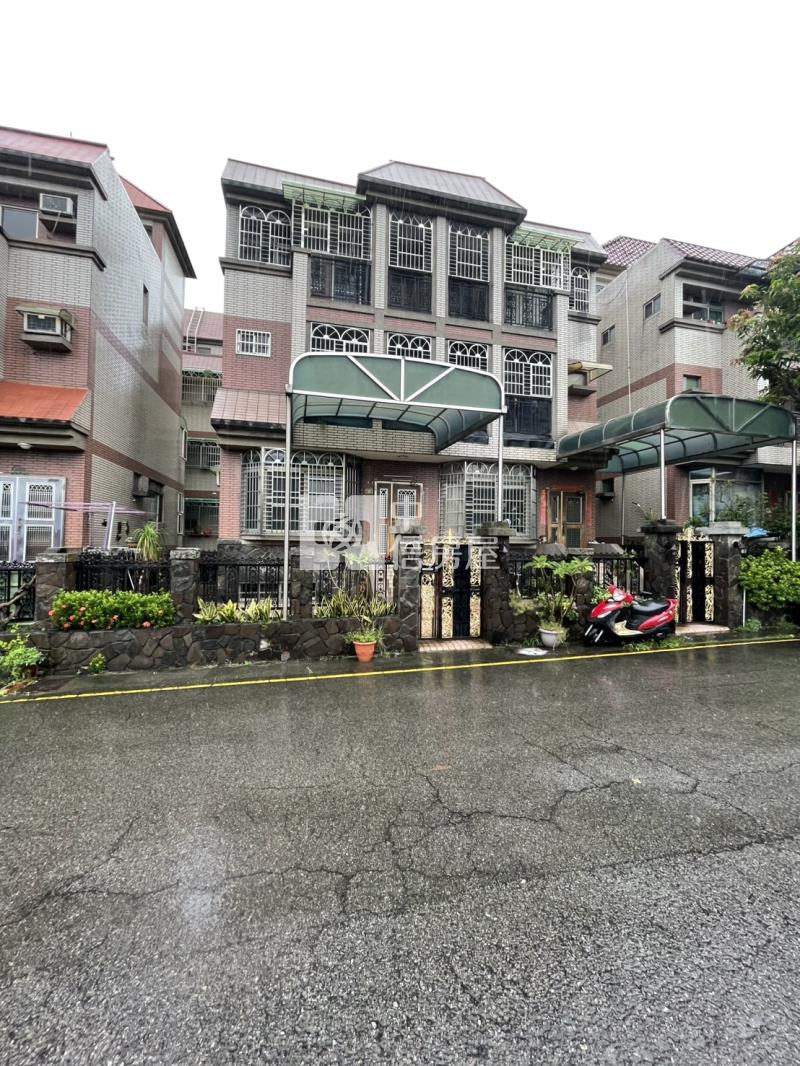 【安家】專任-沙鹿光田特區御璽伯爵優質美墅房屋室內格局與周邊環境