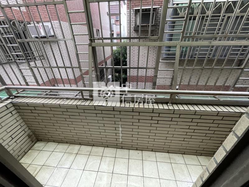 【安家】專任-沙鹿光田特區御璽伯爵優質美墅房屋室內格局與周邊環境
