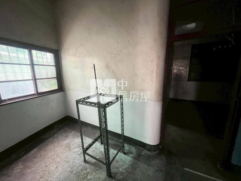 ●安樂市場潛力透天房屋室內格局與周邊環境