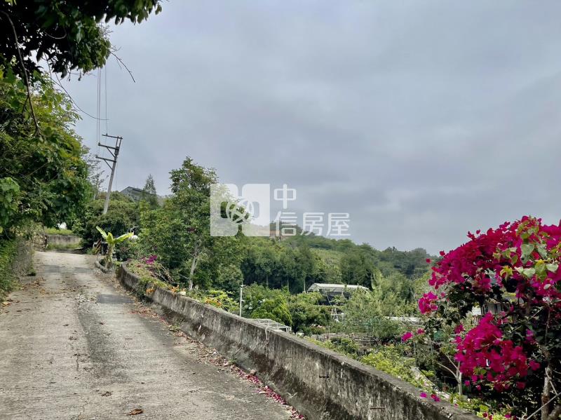 霧峰桐林有門禁休閒農地房屋室內格局與周邊環境