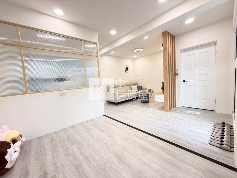 衛武營青年國中健身美公寓房屋室內格局與周邊環境