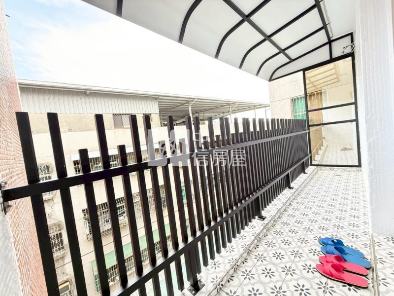 衛武營青年國中健身美公寓房屋室內格局與周邊環境