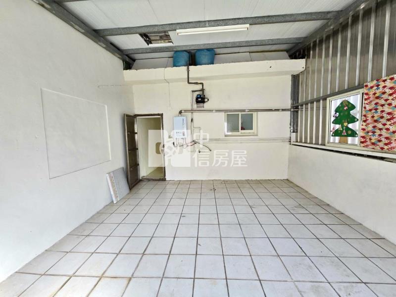 培英十八尖山邊間透天房屋室內格局與周邊環境