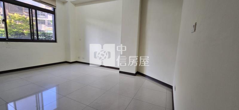 【奔馳】大竹微風花園慕夏區庭院雙車房屋室內格局與周邊環境