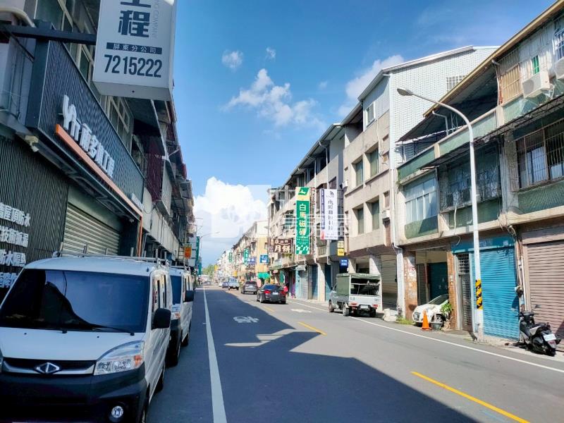 屏東市香揚店住透天房屋室內格局與周邊環境