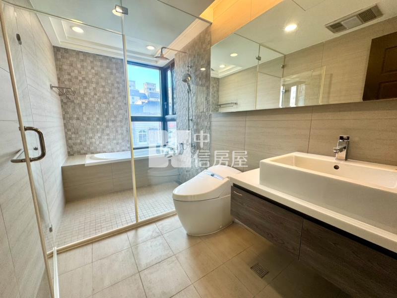 中壢市區 四房雙車豪宅 鼎藏富御2期房屋室內格局與周邊環境