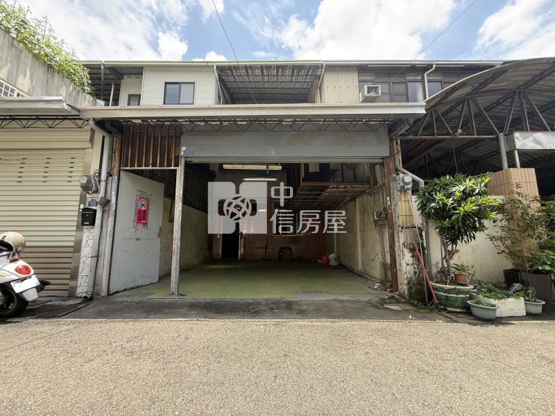 新仁商圈前院車庫孝親透天房屋室內格局與周邊環境