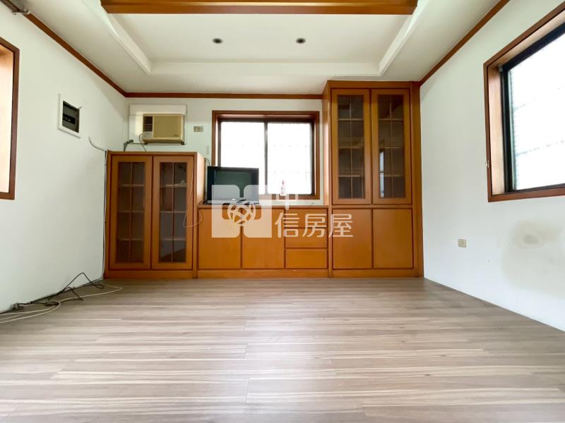 大慶工學雙商圈｜臨路金透店房屋室內格局與周邊環境