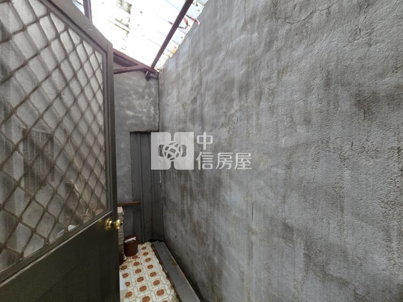 平鎮金陵路東勢國小透天房屋室內格局與周邊環境