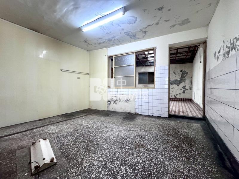 斗六國中旁透天房屋室內格局與周邊環境