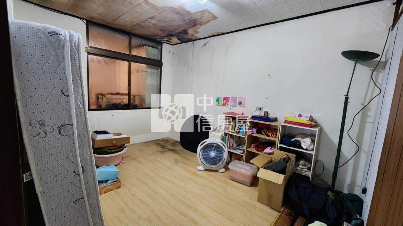 (專委)中壢自強國中旁透天(稀有釋出)房屋室內格局與周邊環境