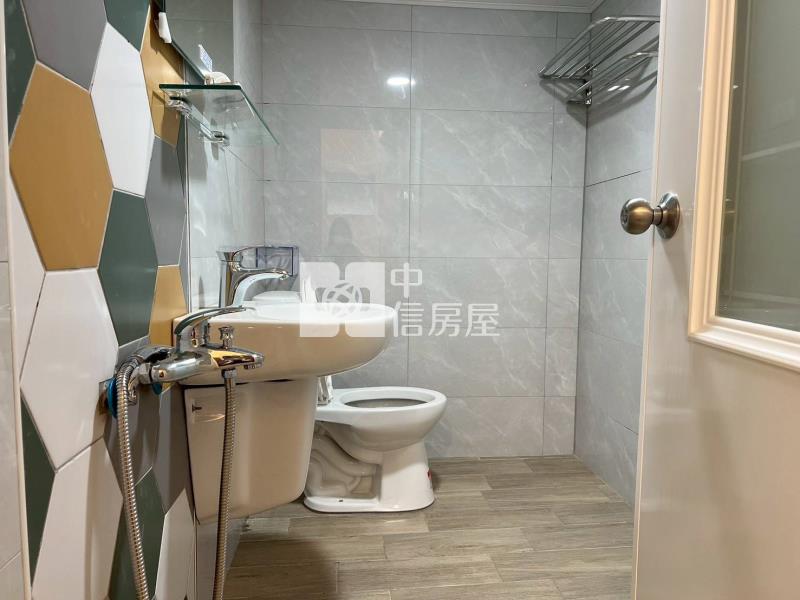 林園優靜整新透天房屋室內格局與周邊環境