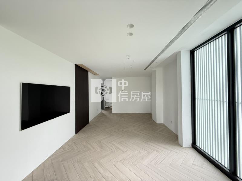 14期全新百坪臨路雙車電墅房屋室內格局與周邊環境