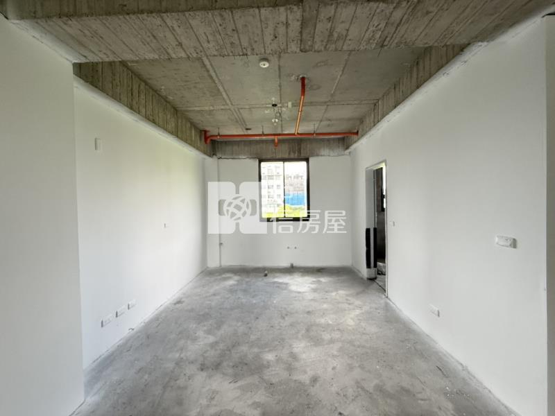 14期全新百坪臨路雙車電墅房屋室內格局與周邊環境