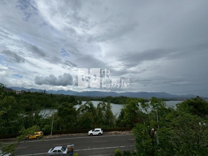 大雅路湖景電梯別墅(三)房屋室內格局與周邊環境