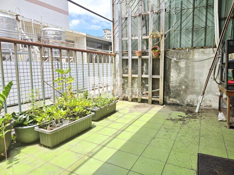 水湳市場低總價透天房屋室內格局與周邊環境