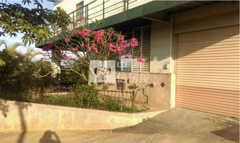 鳥松都內眺望高雄景觀農地NO1房屋室內格局與周邊環境