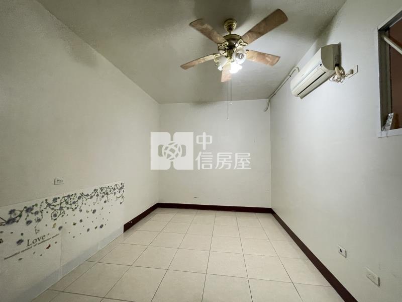 五王國小便捷靜巷車墅房屋室內格局與周邊環境