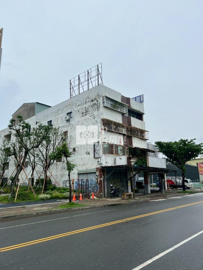 安平商住合一發財金店面(專)房屋室內格局與周邊環境