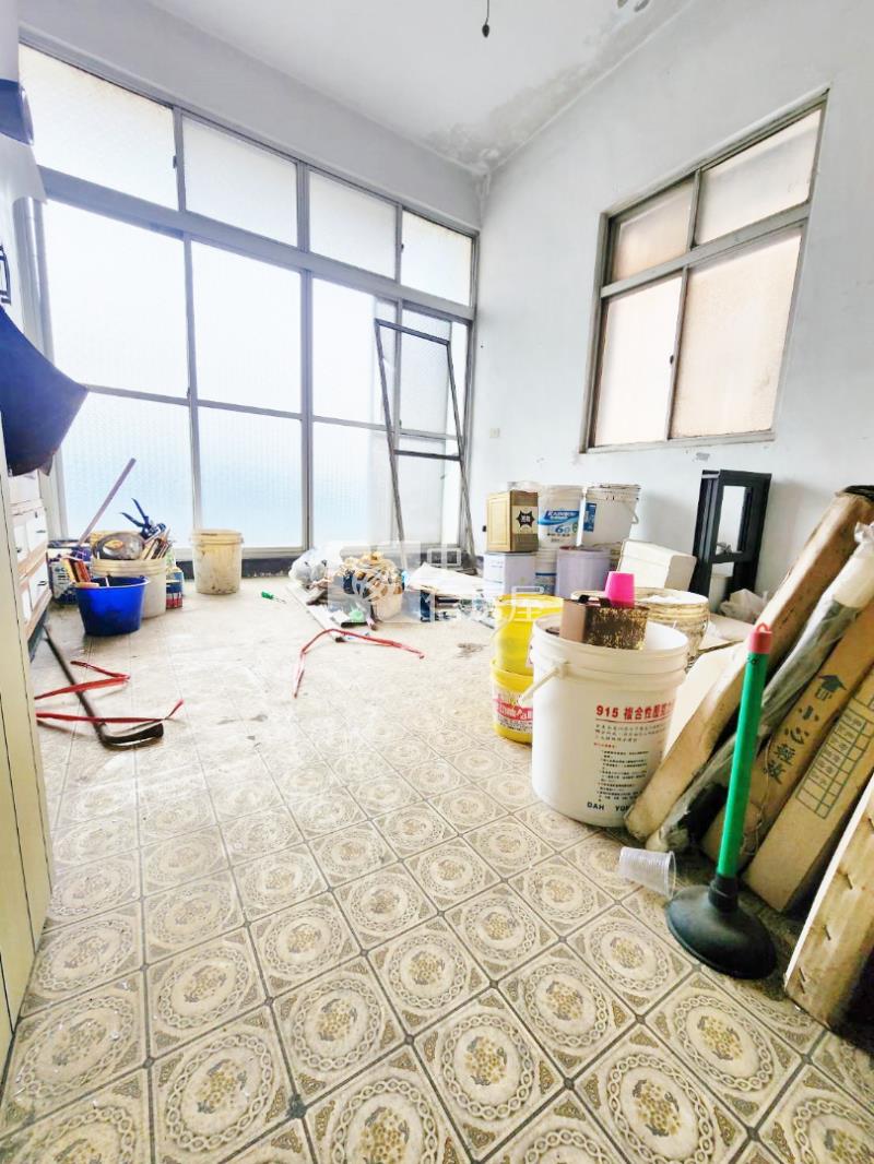 八德大面寬透天房屋室內格局與周邊環境