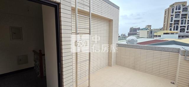 北太平八米路全新電梯別墅B房屋室內格局與周邊環境