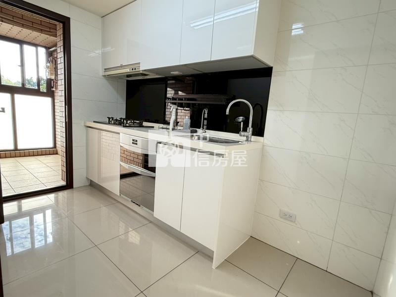 文華漾精美2房車房屋室內格局與周邊環境