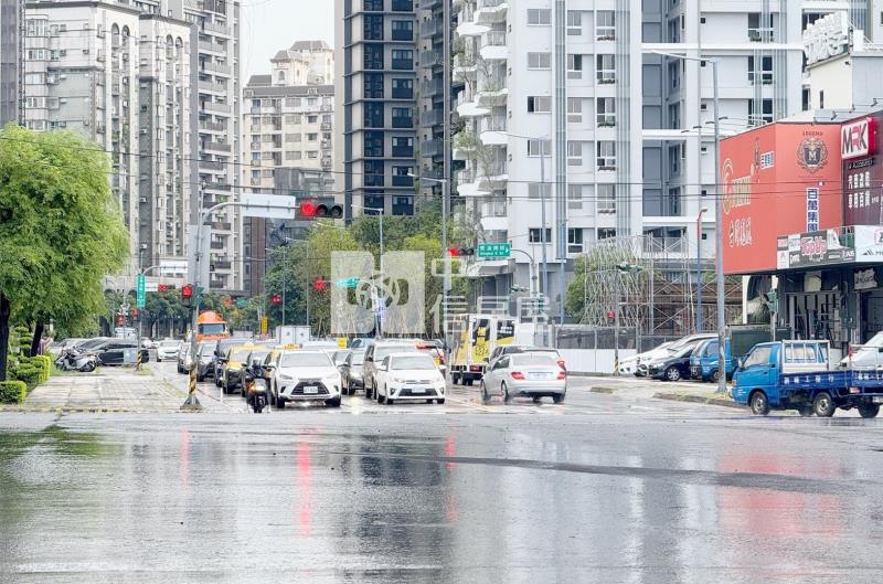 正環中路大面寬農地A區廠房房屋室內格局與周邊環境