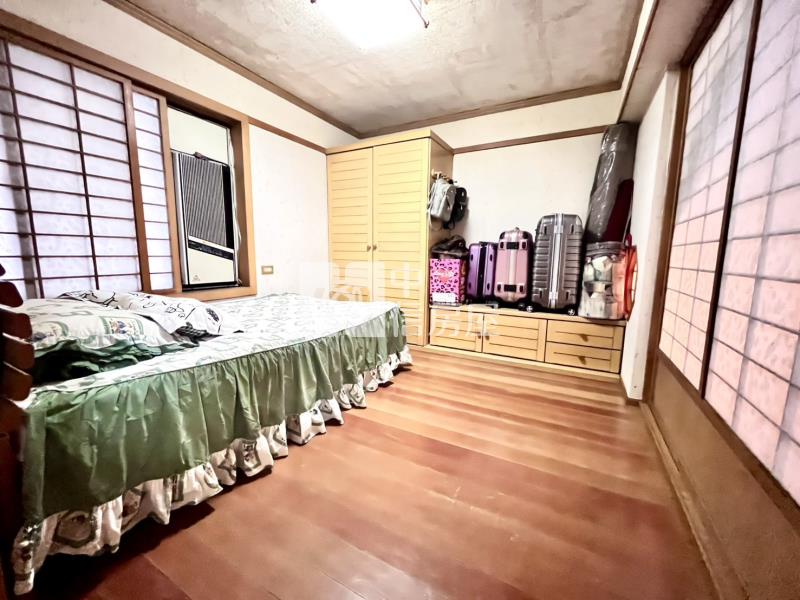 科博館大面寬別墅房屋室內格局與周邊環境