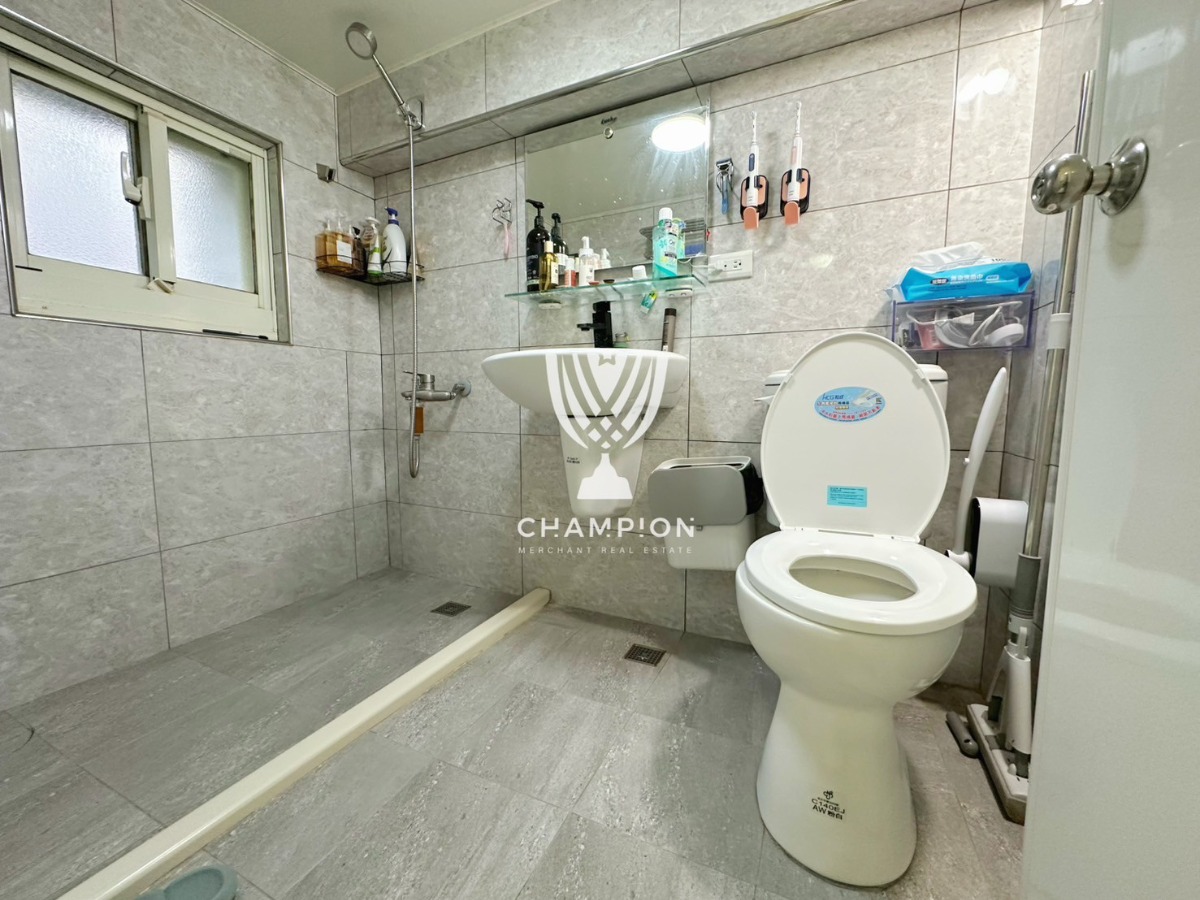 【冠軍】民生世界小資三房房屋室內格局與周邊環境